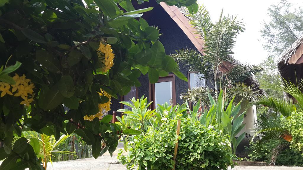 Rose Bungalow Hotel Pemenang Eksteriør billede