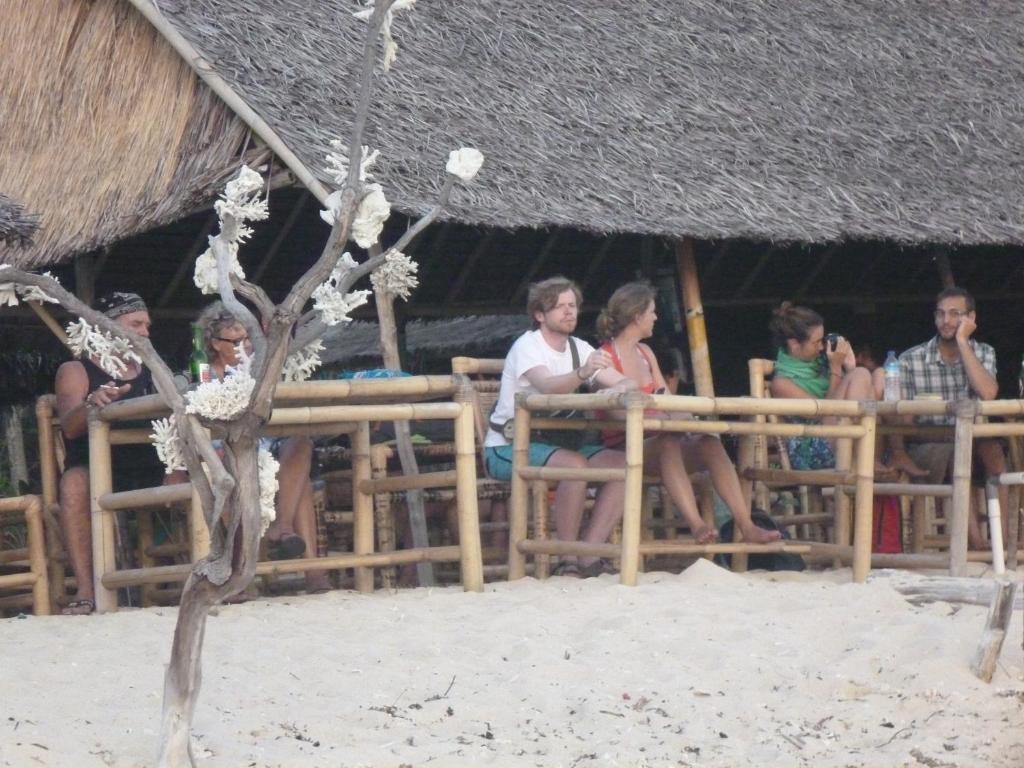Rose Bungalow Hotel Pemenang Eksteriør billede