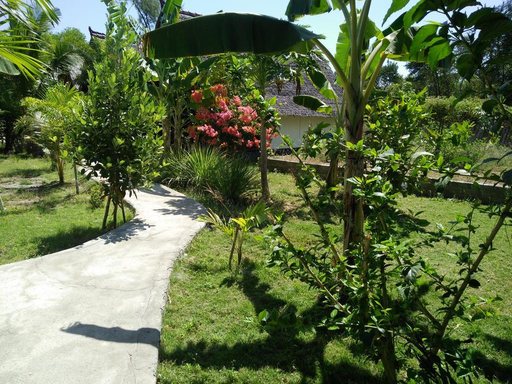 Rose Bungalow Hotel Pemenang Eksteriør billede